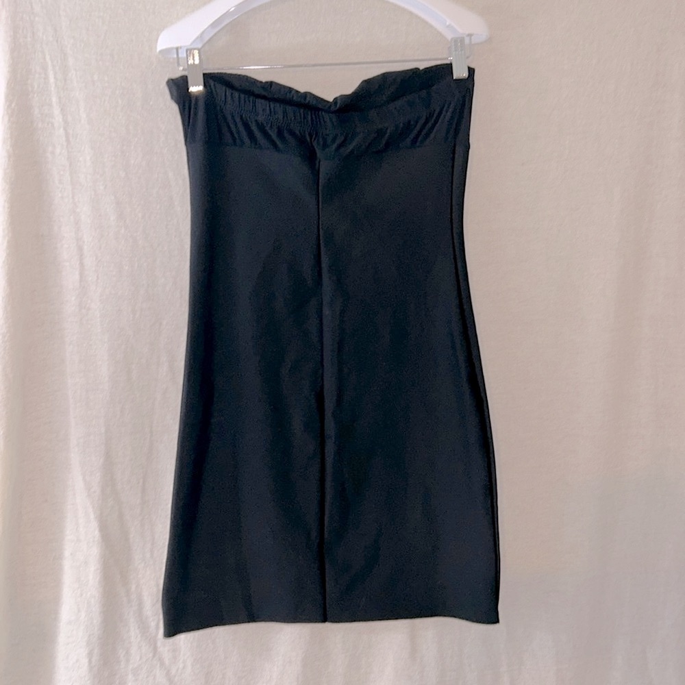 Commando Two-Faced Tech Control Strapless Slip - image 3